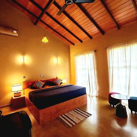 Art Yala Boutique Resort Тисамахарама Екстериор снимка