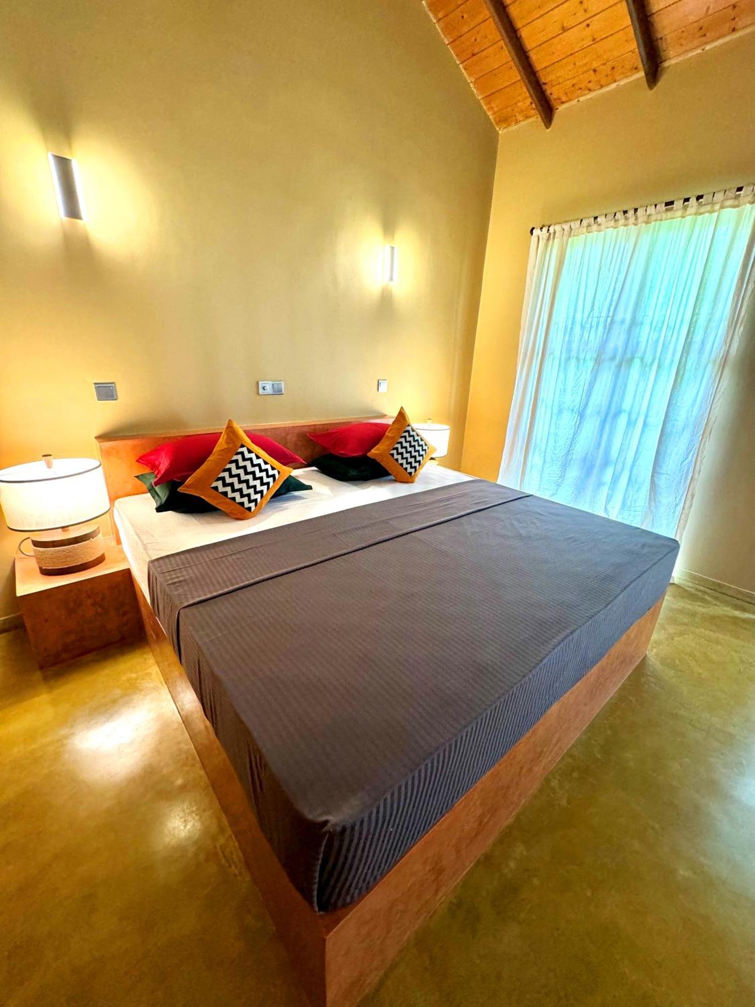 Art Yala Boutique Resort Тисамахарама Екстериор снимка